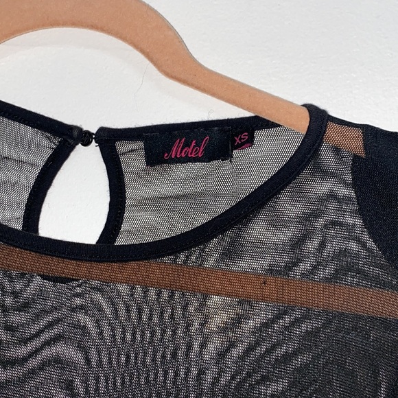 Motel Rocks Heart Dress - Picture 4 of 5